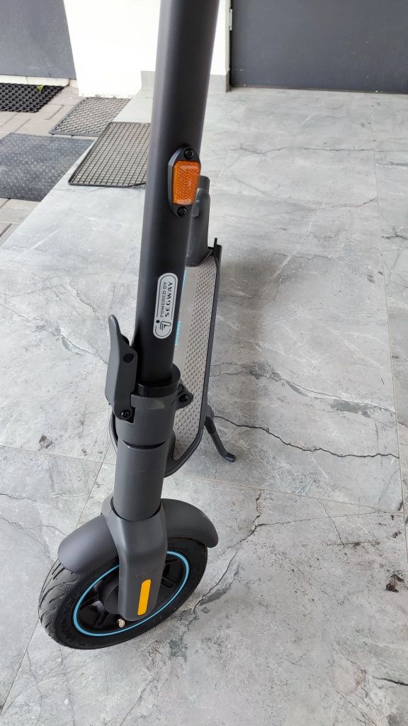 Hulajnoga elektryczna Ninebot Segway G30D II MAX