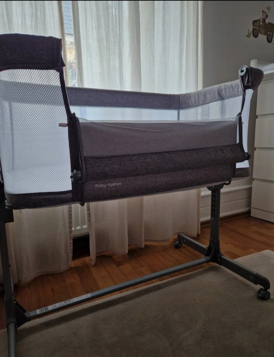 Berço Moby-System 3in1
Berço/berço e berço de viagem;
Regulável