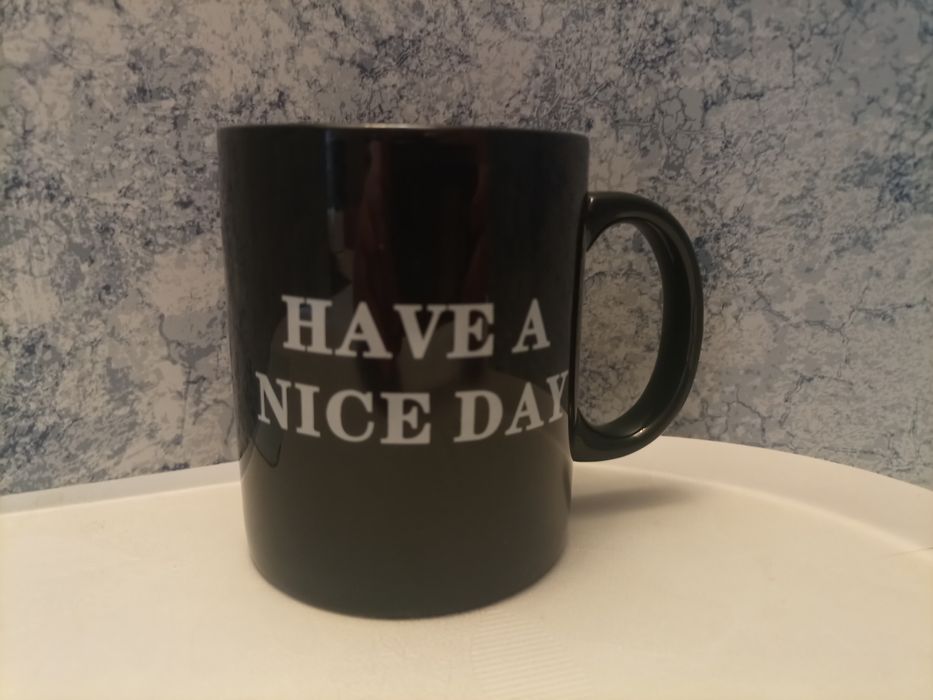 Śmieszny kubek do pracy