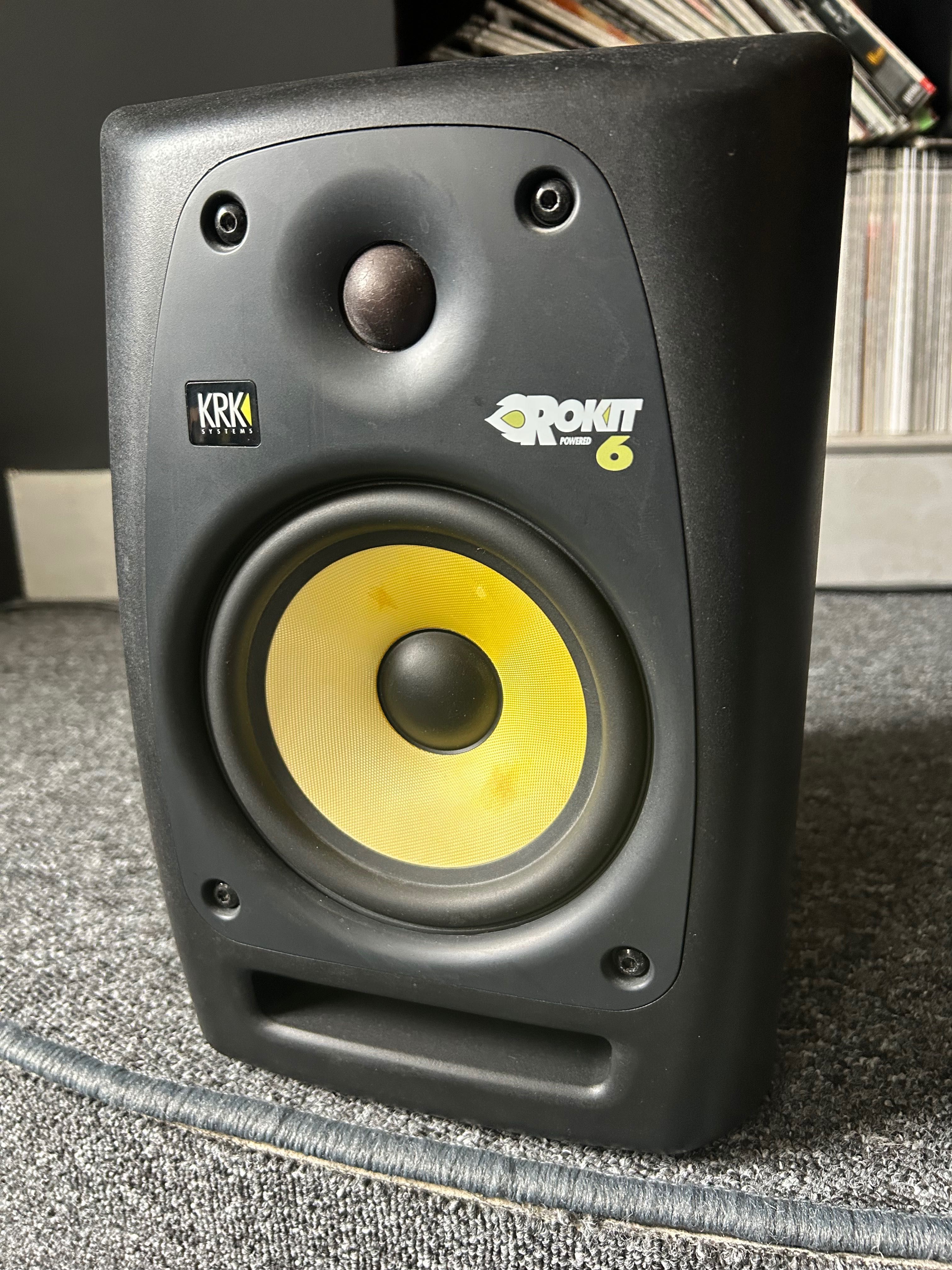 Monitory studyjne KRK RP6 G2 -2szt.