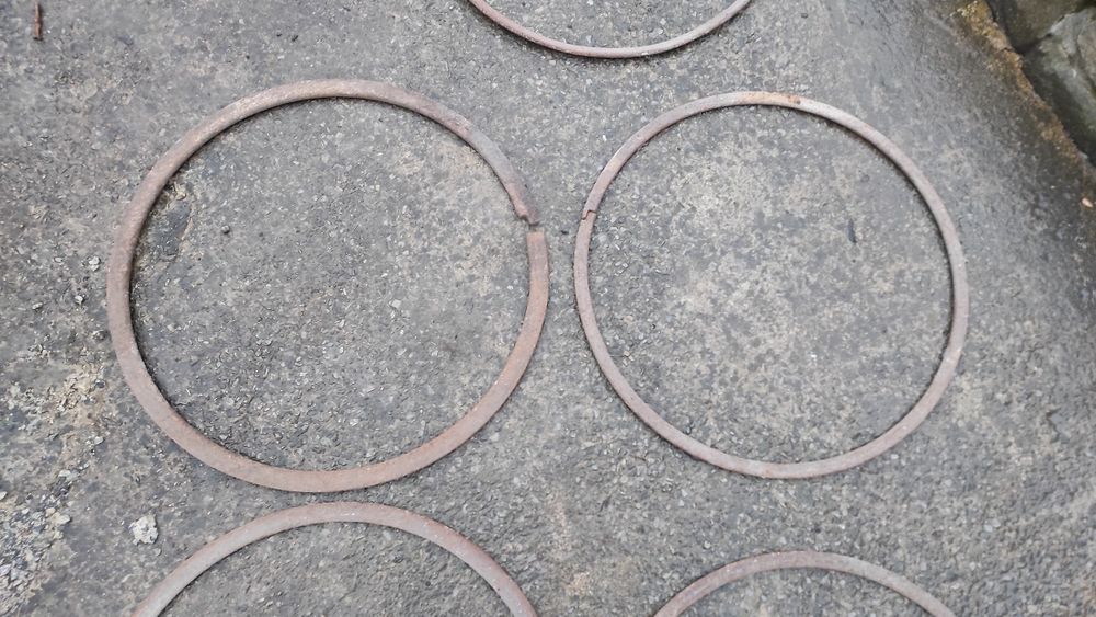 Кільця бортові колісні