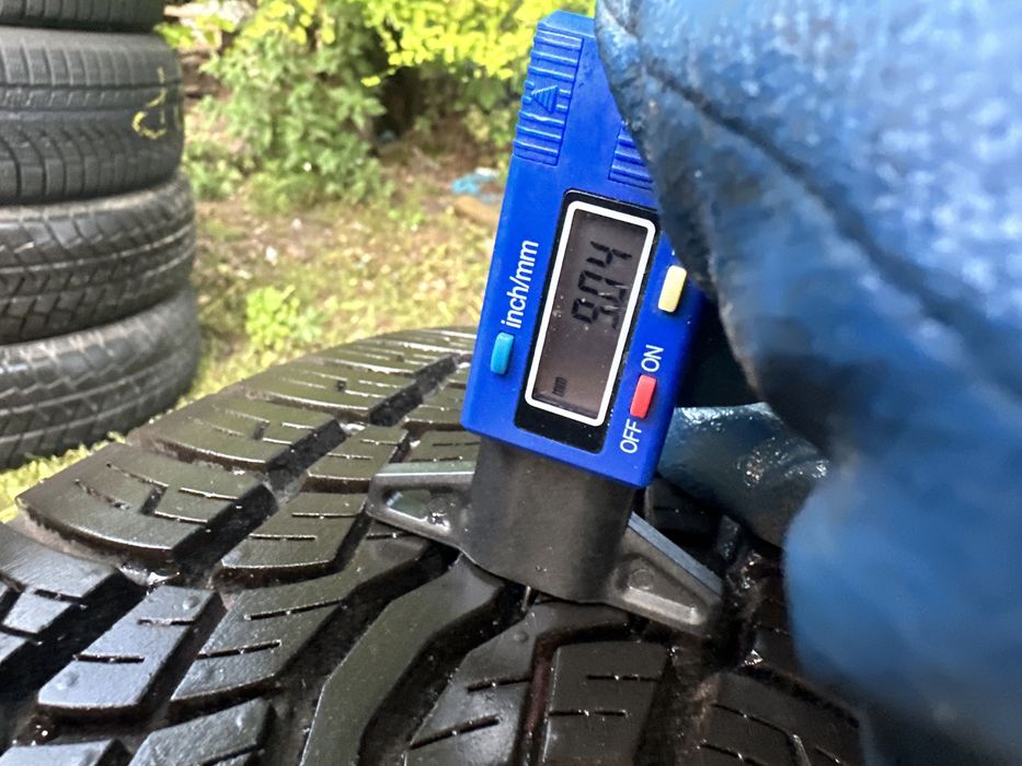 Шини нові всесезон 225/70 R16 Bridgestone резина