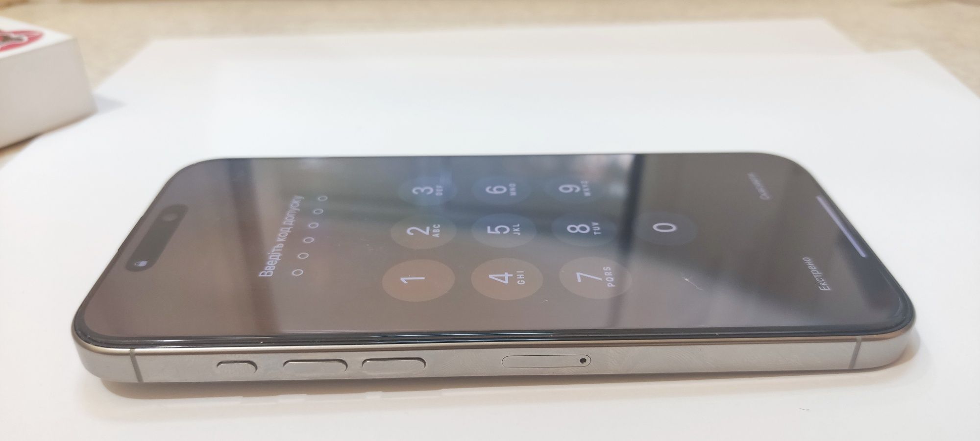 Смартфон Apple iPhone 16 Pro Max 256GB  Titanium (MYWV3)