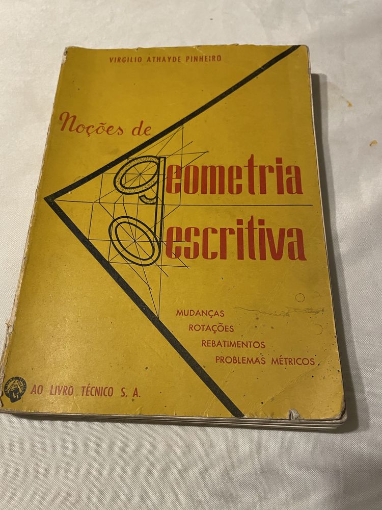 Livro de Nocões de Geometria Descritiva. Virgilio Thayde Pinheiro