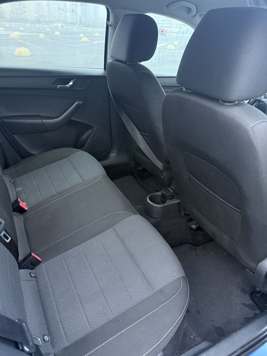 Шкода рапид автомат один хозяин с салона