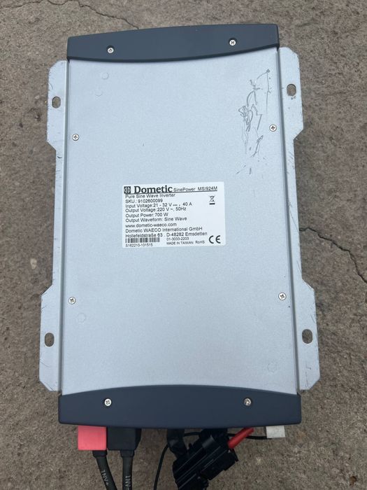 Przetwornica INWENTER Dometic SinePower MSI924M 700 W WAECO Kamper Tir