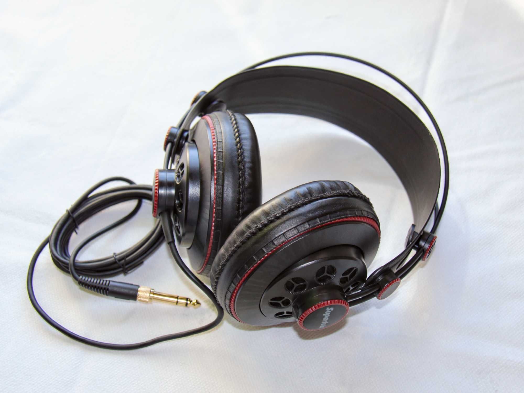 Наушники студийные Superlux HD681, мониторные