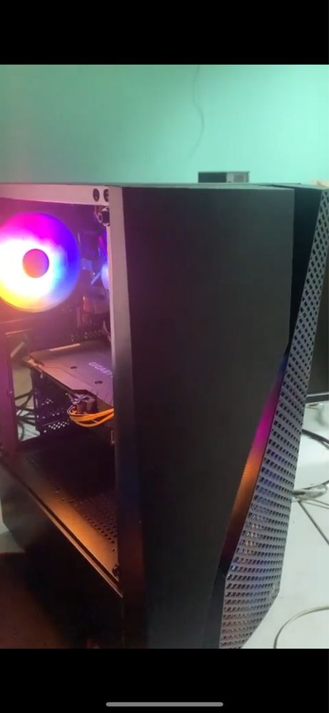 Продам б/у компʼютер (intel i3-10100f 4,1 GHz, Gigabyte GTX 1060 6 Gb)