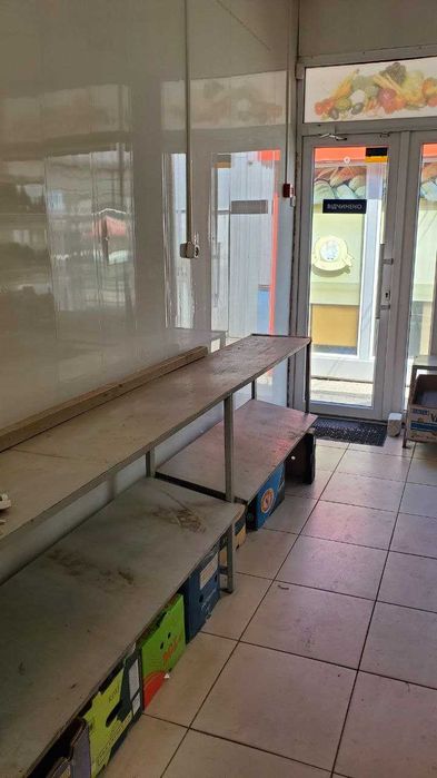 Продам магазин "Овочі та Фрукти" ,м. Харків, метро "Студентська"