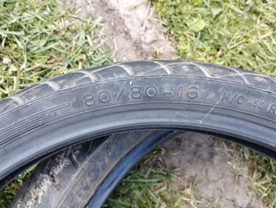 Продам резину для скутера р16.110*70. І передня  80* 80 р16.