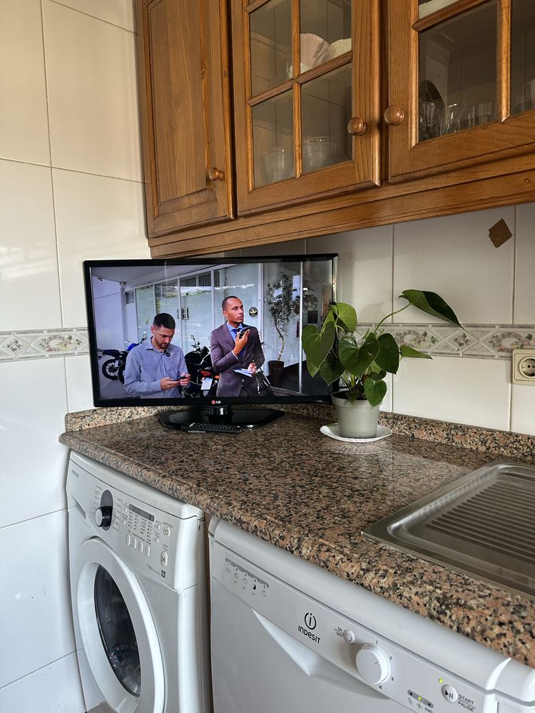 Tv , LG smart como nova