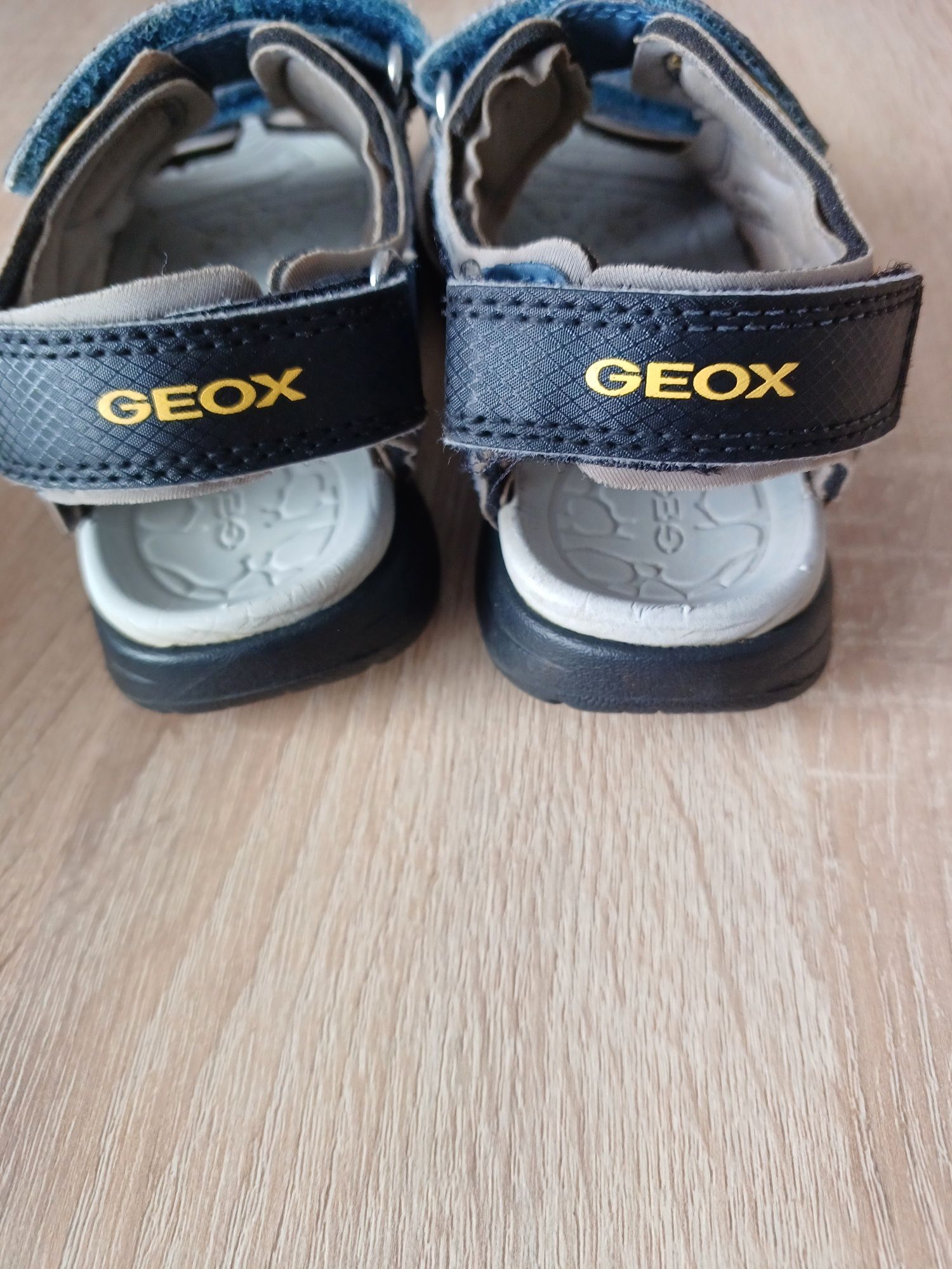 Sandały chłopięce Geox r.28