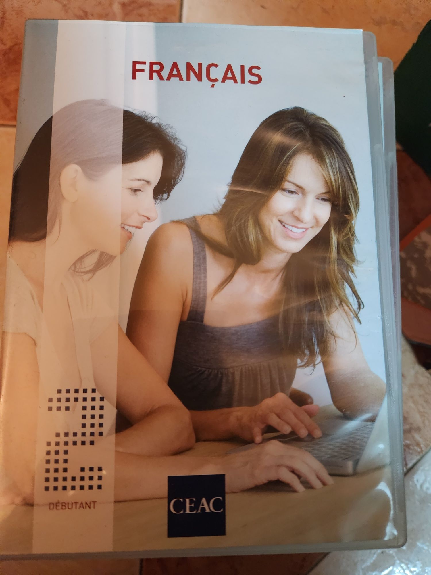 Cursos de línguas antigos com CDS. Cassetes.