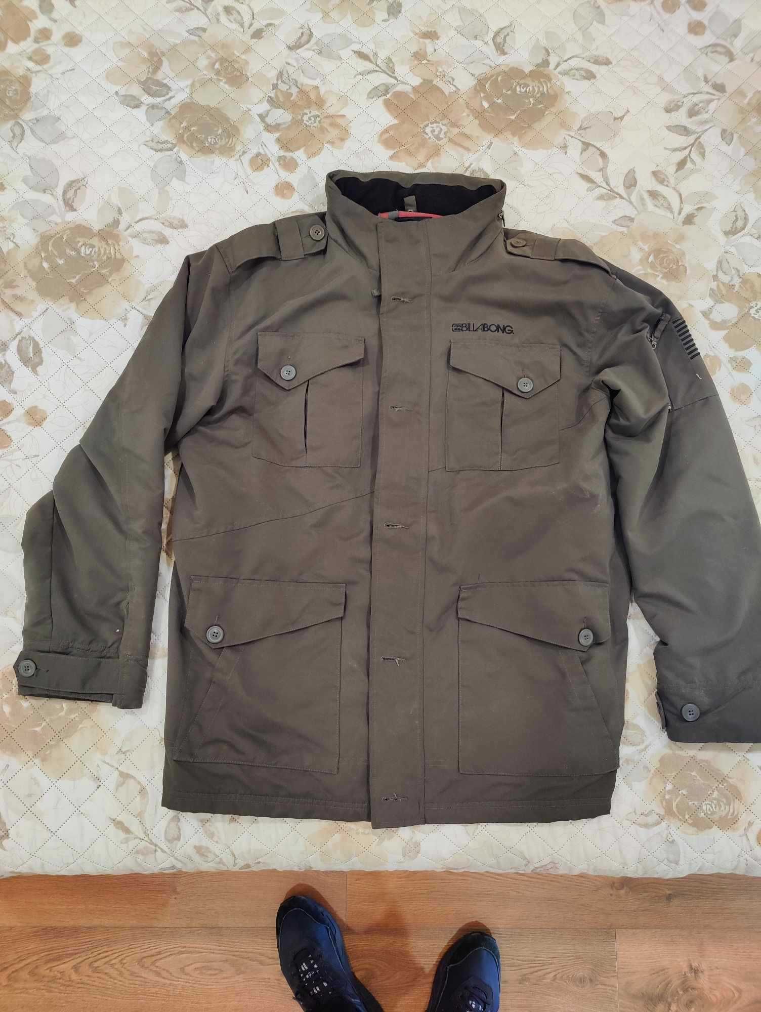 Casaco Billabong tam. XL Excelente estado