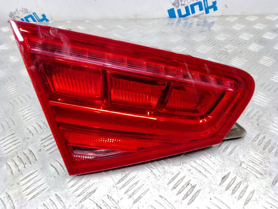 Фонарь левый в крышке 4H0945093A для Audi A8 D4 2009-2017