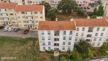 Vende-se T2 junto ao Vale das Flores – Excelente Oportunidade de Inves