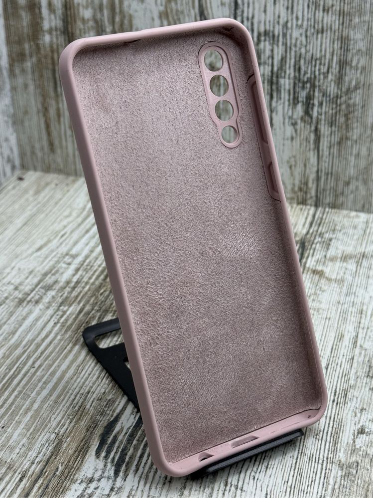 Не пачкаются. Чехол софттач Silicone Case на Samsung A50/ A30s