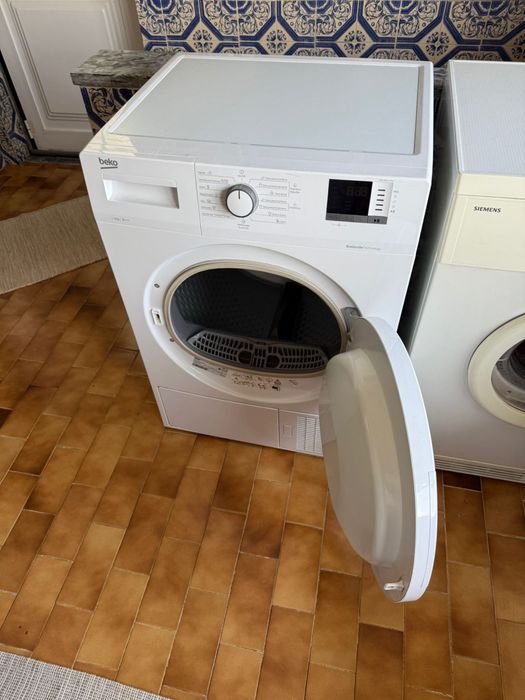 Maquina secar roupa como nova para desocupar