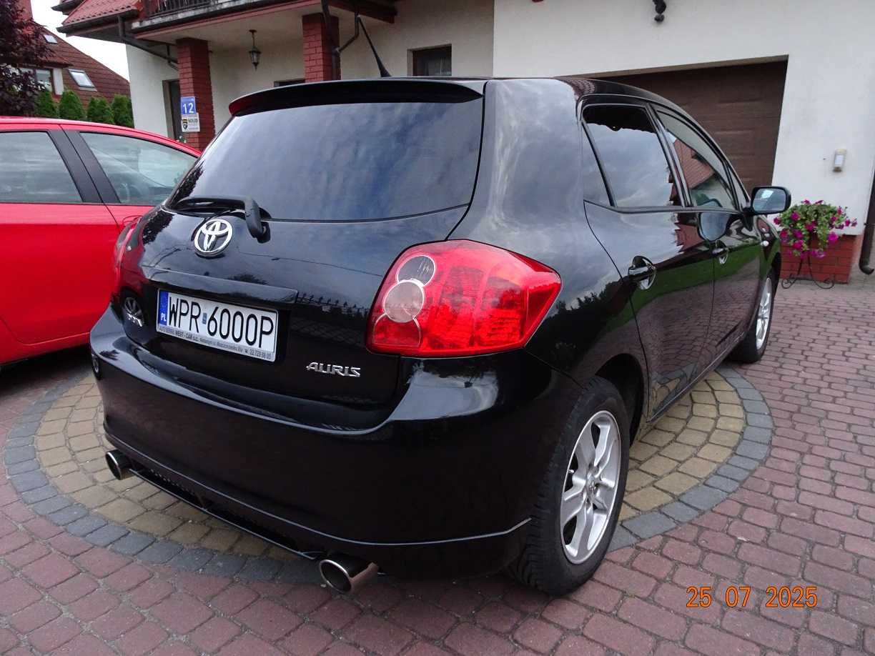 Toyota Auris I 2007 r.