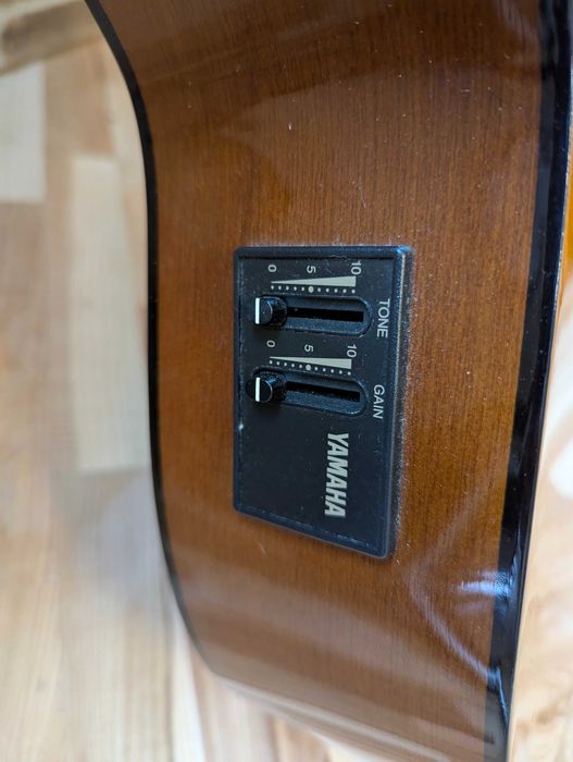 Gitara klasyczna Yamaha C40 używana