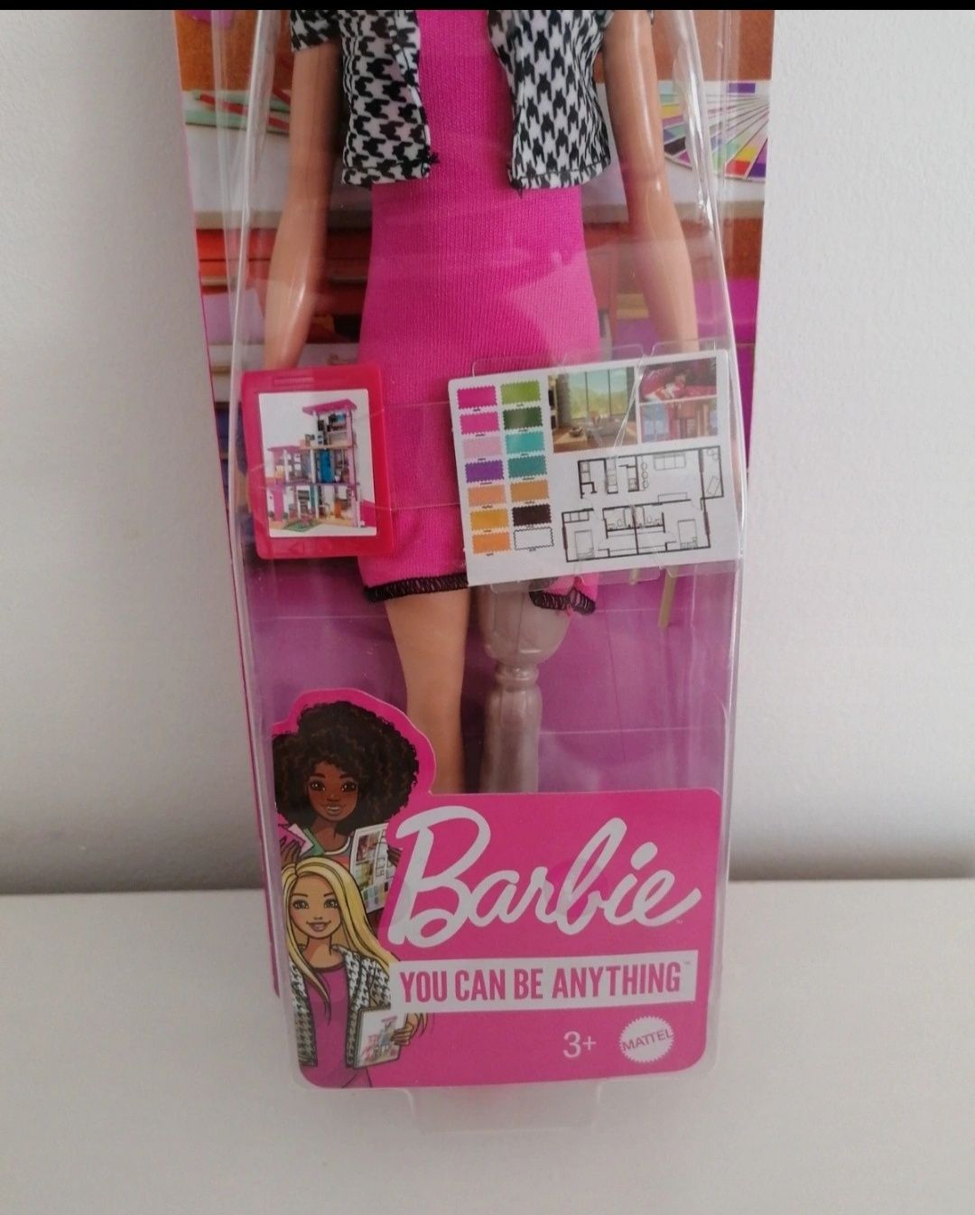 Nowa, zapakowana lalka Barbie