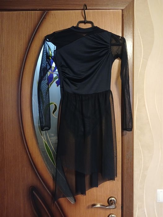 Продам плаття для танців