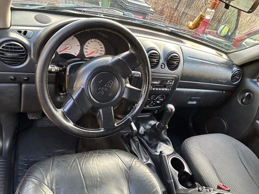 Sprzedam Jeep Cherokee 2003