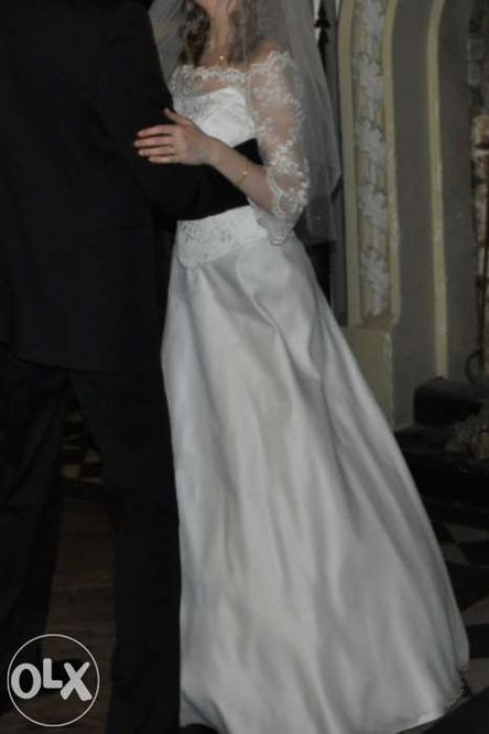 Piękna suknia ślubna rękaw koronka retro 36