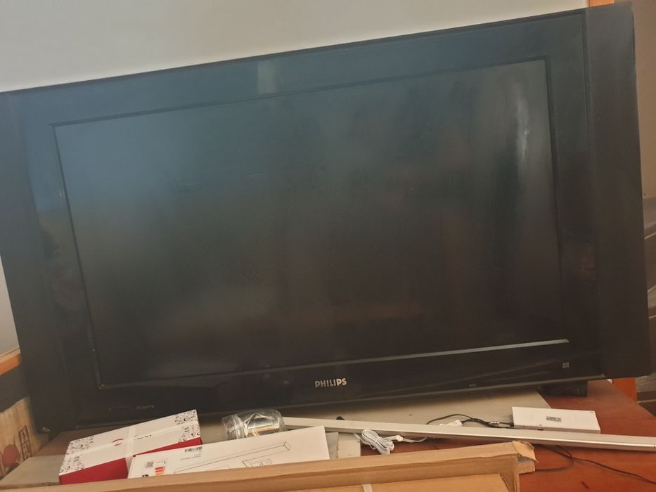 Televisão Philips 42 polegadas