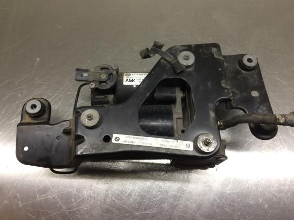 Bomba / balão da suspensão BMW X5 (E70)