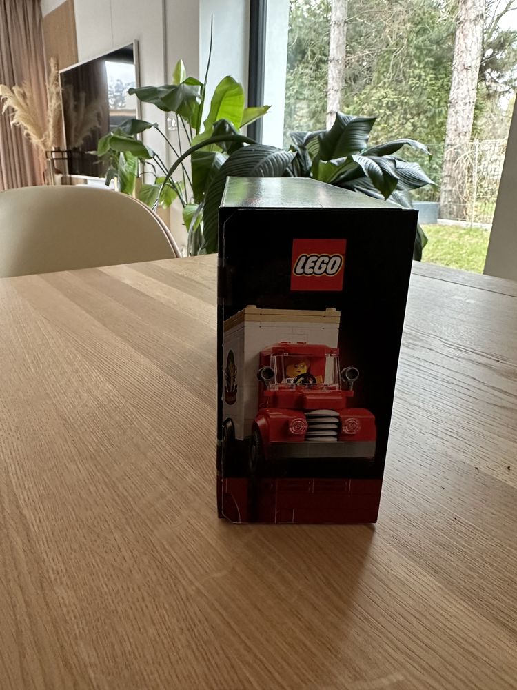 LEGO 50586 Ciężarówka do przeprowadzek