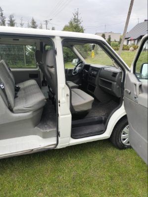 Transporter T4 2,5 TDI 2002r 6cio osobowy