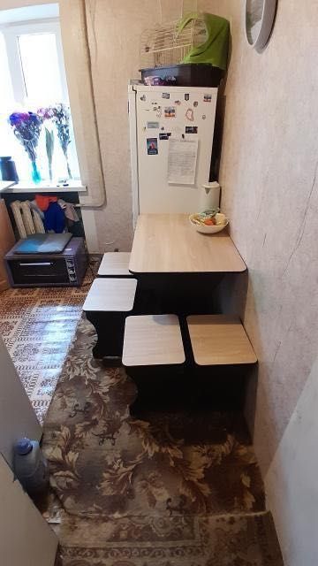 Кухонные столы,табуреты, новое!Можно по отдельности заказывать.