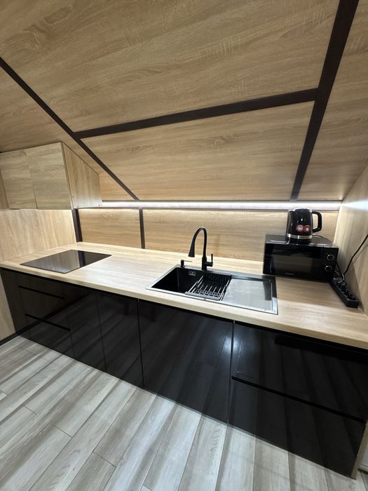 КОТЕДЖ для відпочинку в КАРПАТАХ