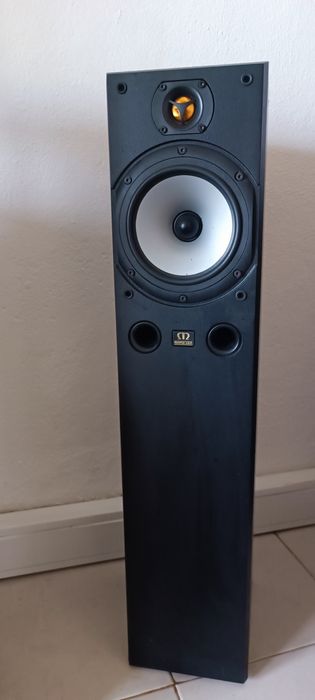Par colunas Monitor Audio Bronze 3