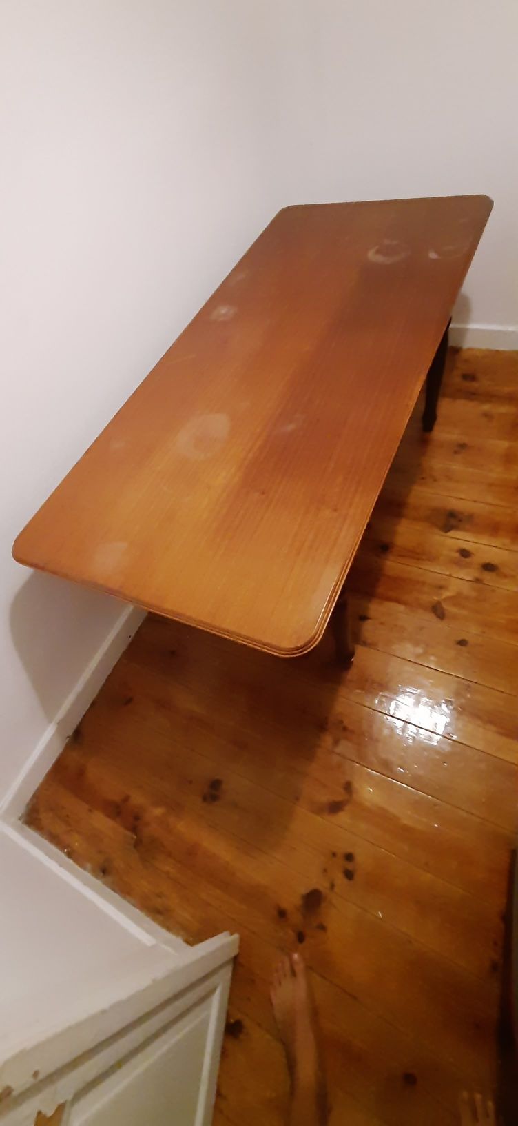 Vendo mesa de madeira