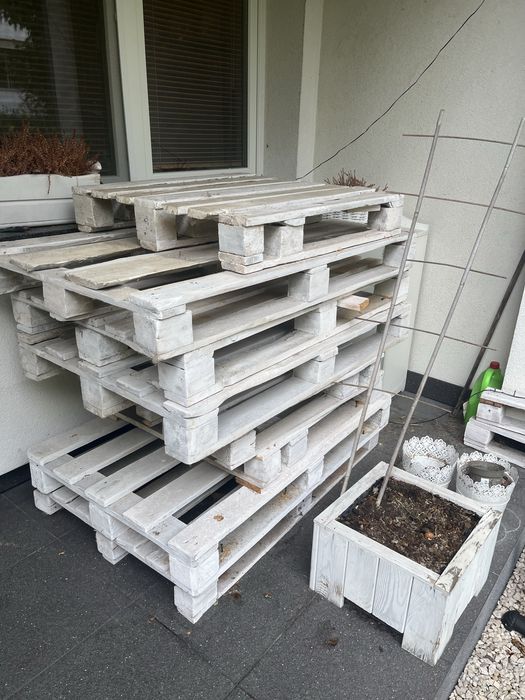 Europalety - oddam za darmo