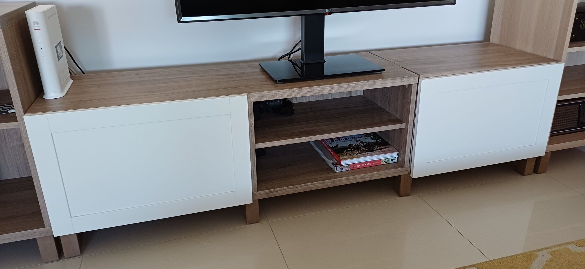 Conjunto móvel de TV ikea