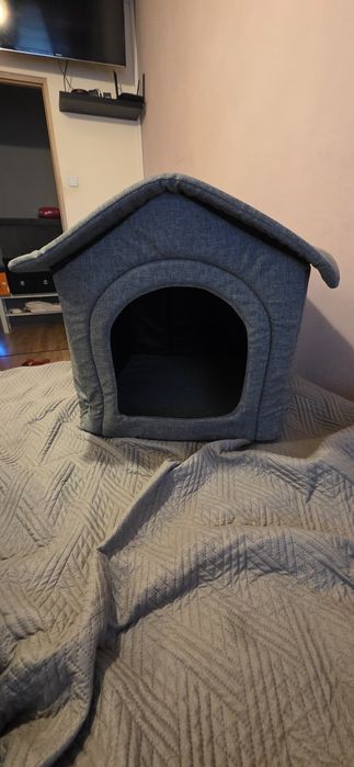 Buda dla psa legowisko z odpinanym dachem