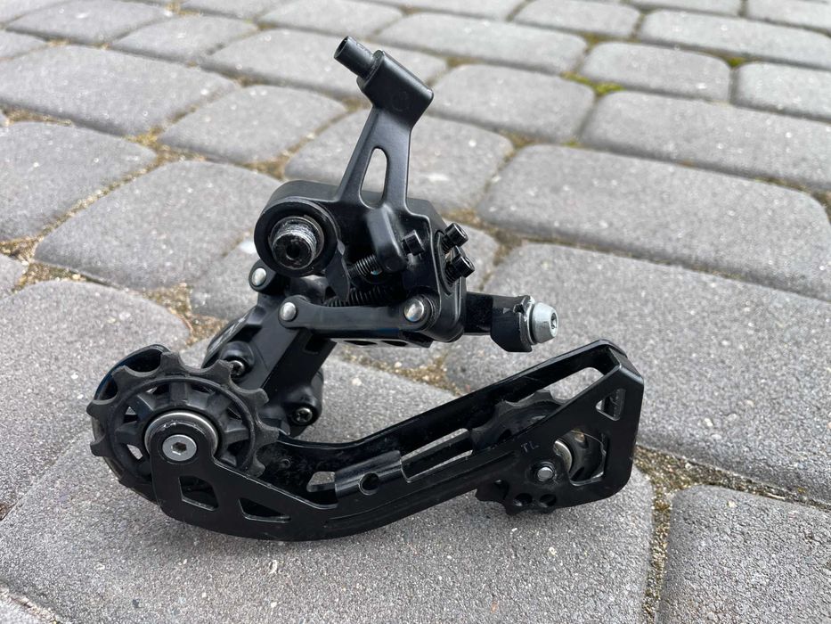 Przerzutka tylna Microshift XLE M665 10s 11s