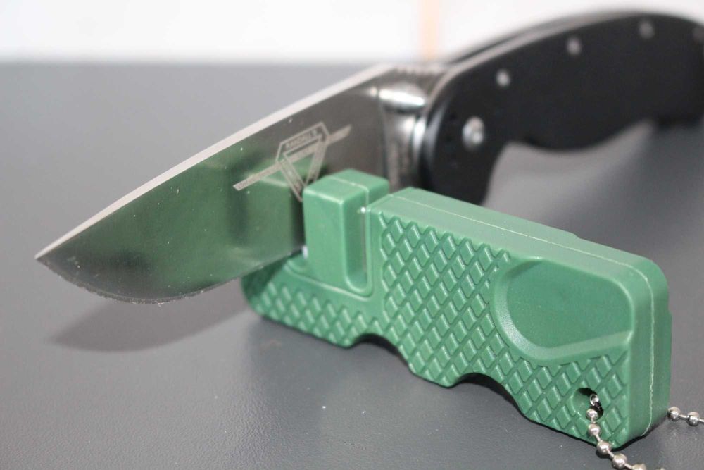 Точилка, точило для кухоних, туристичних ножів 2в1 вольфрам + кераміка