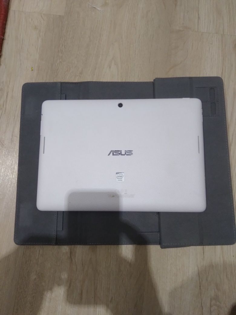 Продам планшет asus