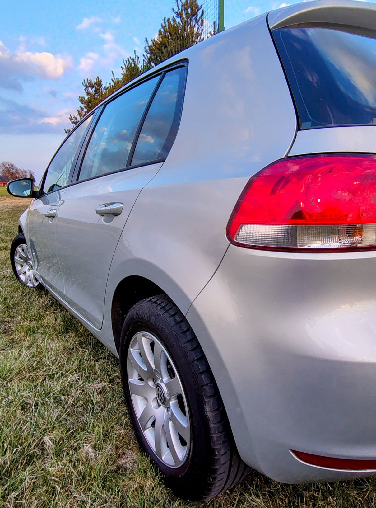 VW Golf VI  1.4 MPI. Ksenon/Klimatronic