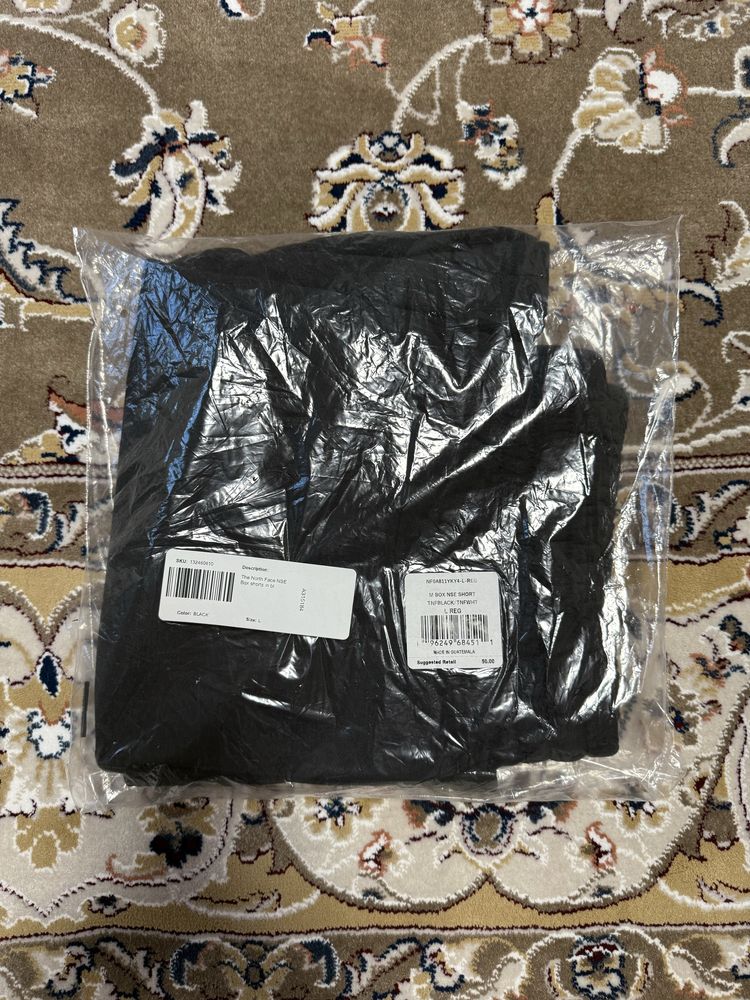 Оригінальні Шорти The North Face Box NSE розмір L NF0AB11YKY4-L-REG