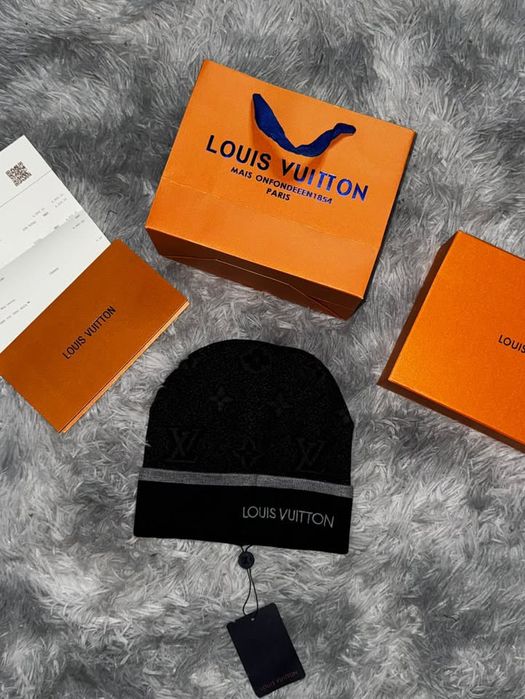 Gorro da louis vuitton com fatura e caixa