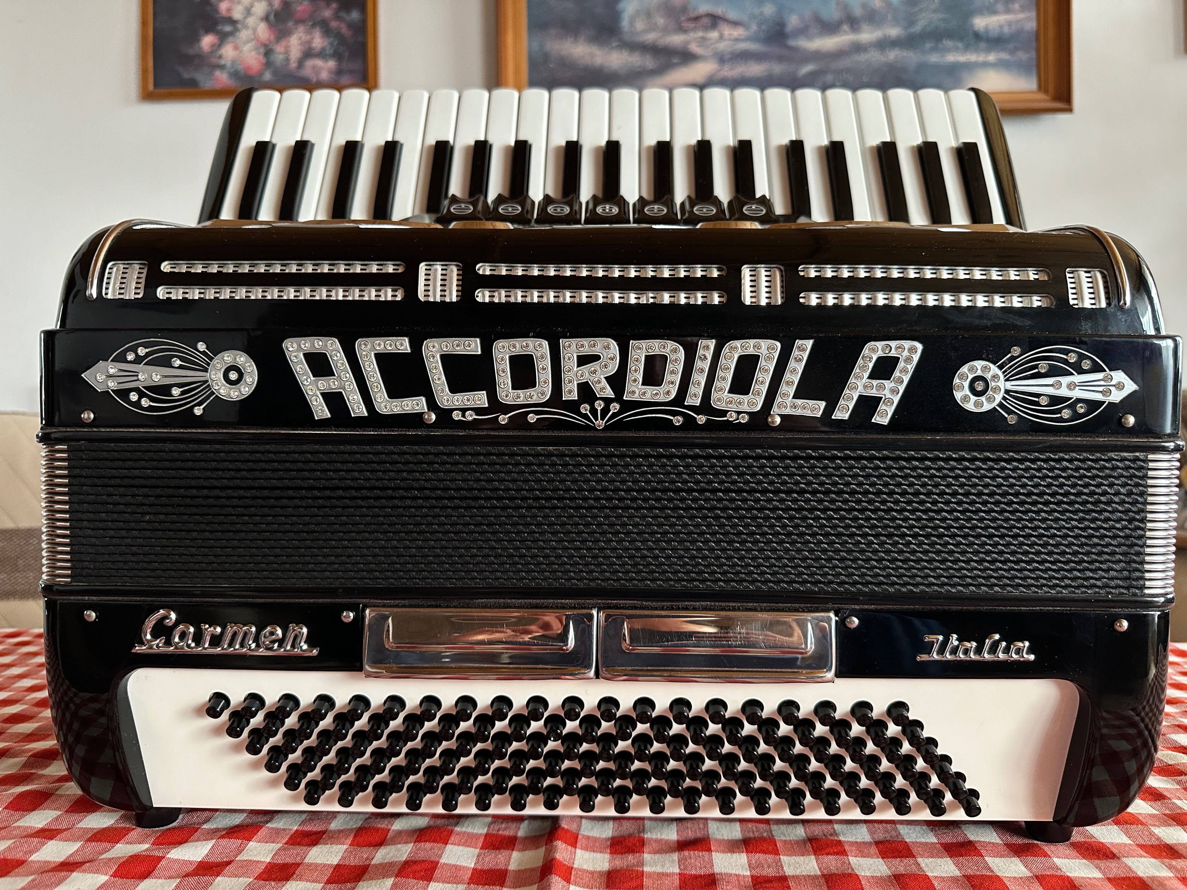 Akordeon Accordiola/Acordiola Carmen Italia