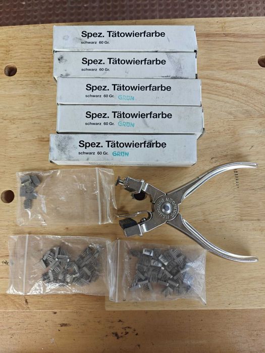 Alicate  HAUPTNER SOLINGEN Identificaçao Animal-tatuagem