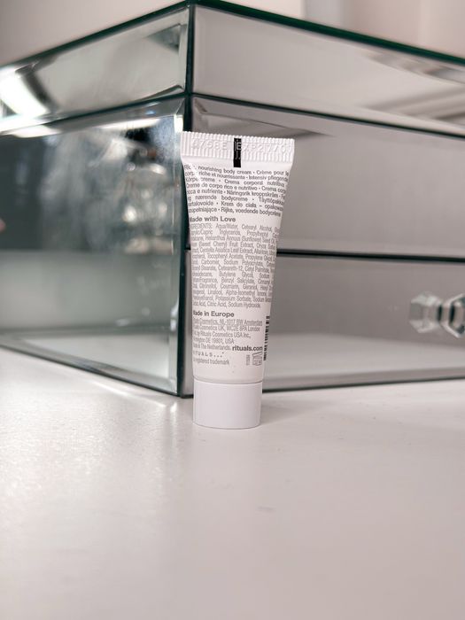 Mini krem Rituals Of Sakura nowy mały do torebki