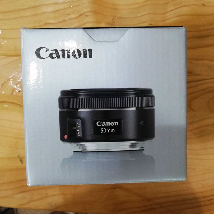 Canon EF 50mm f/1.8 STM, в коробке, состояние нового, не использовался