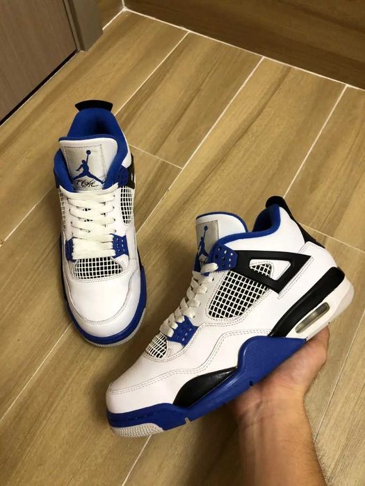 Buty meskie Mokasyny Jordan_4_Retro_Motorsports R.41